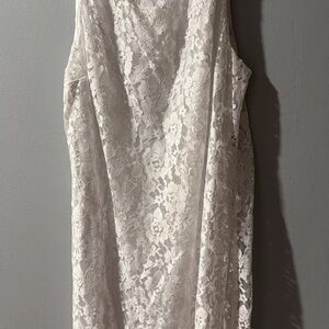 Elegant White Lace Sleeveless Dress